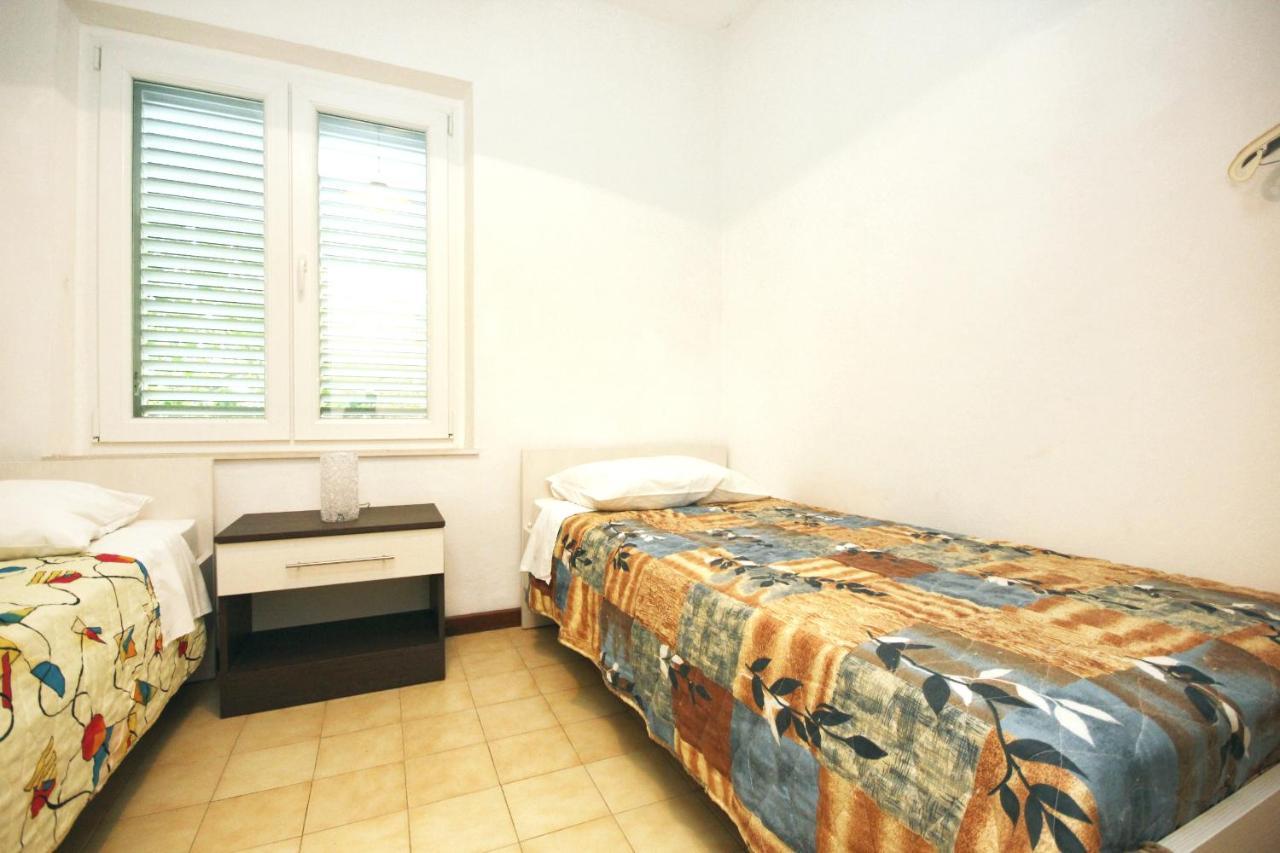 Apartments By The Sea Lumbarda, Korcula - 4440 Экстерьер фото
